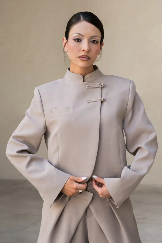 Blazer corto de cuello mao