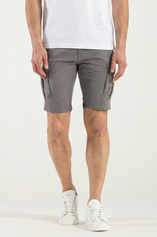 Bermudas hombre con bolsillos grises