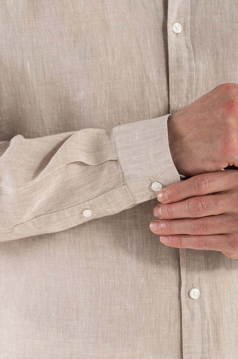 Camisa de lino beige